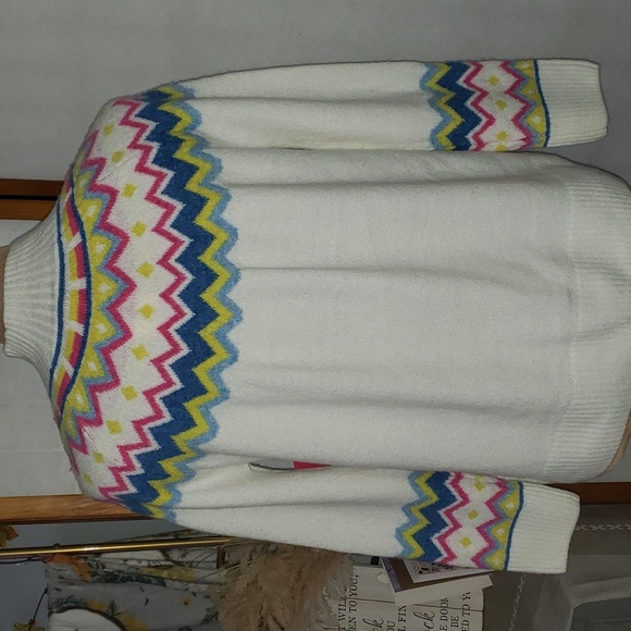 Vince Camuto Long sleeve sweater - Picture 5 of 7